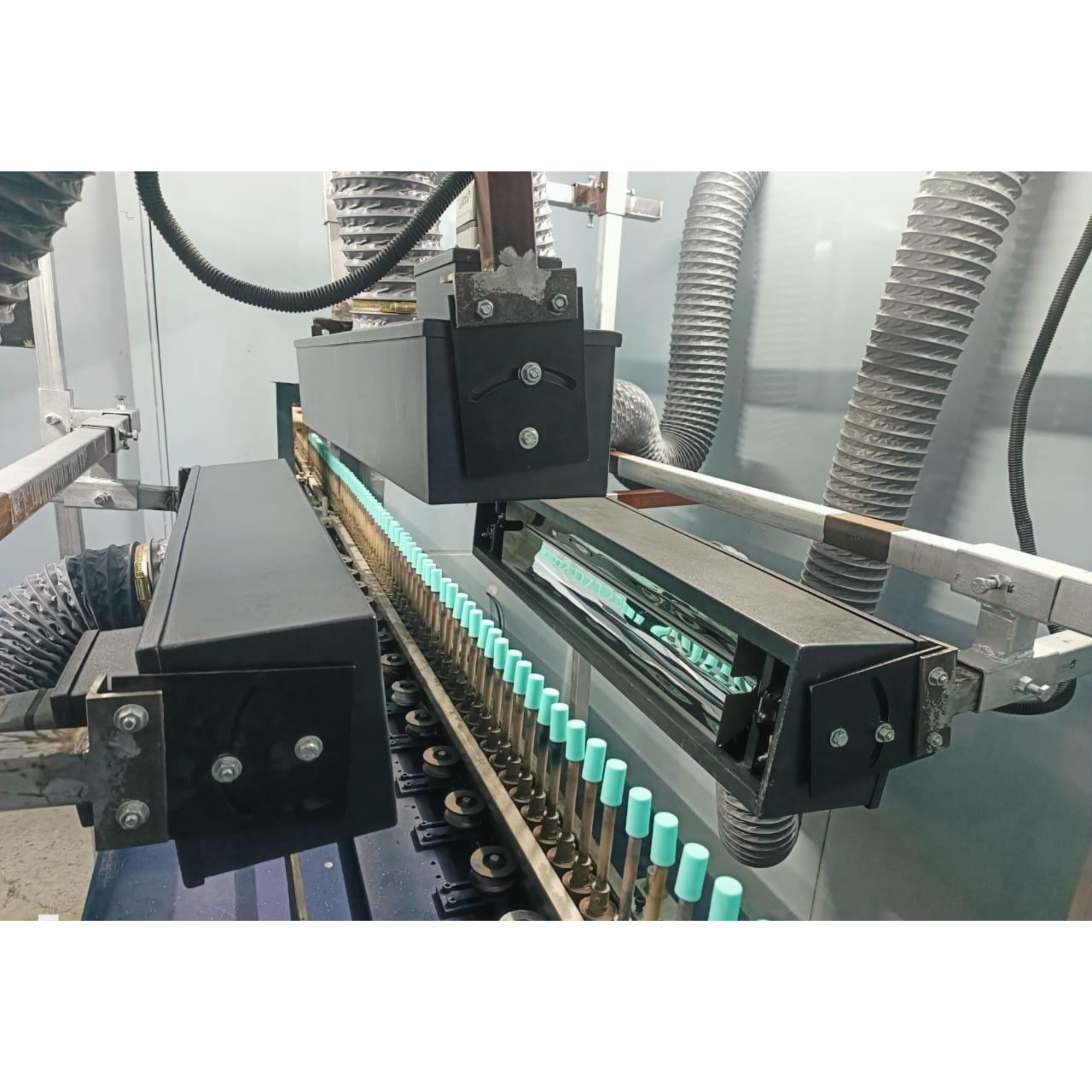 Non - Shuttered UV curing system